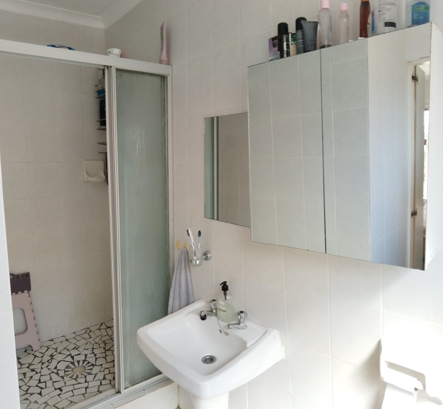 3 Bedroom Property for Sale in Strelitzia Park Eastern Cape